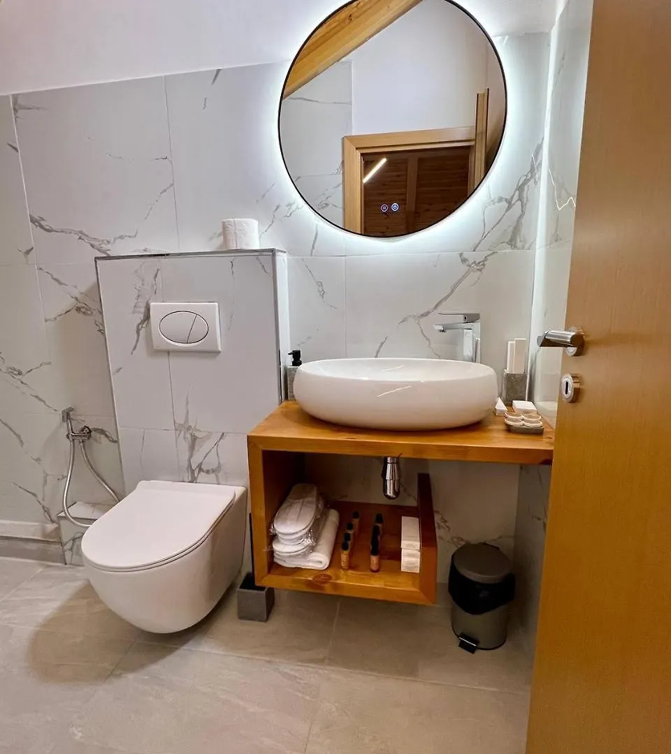 Tringa Guesthouse - Mrizi I Zanave Fishte